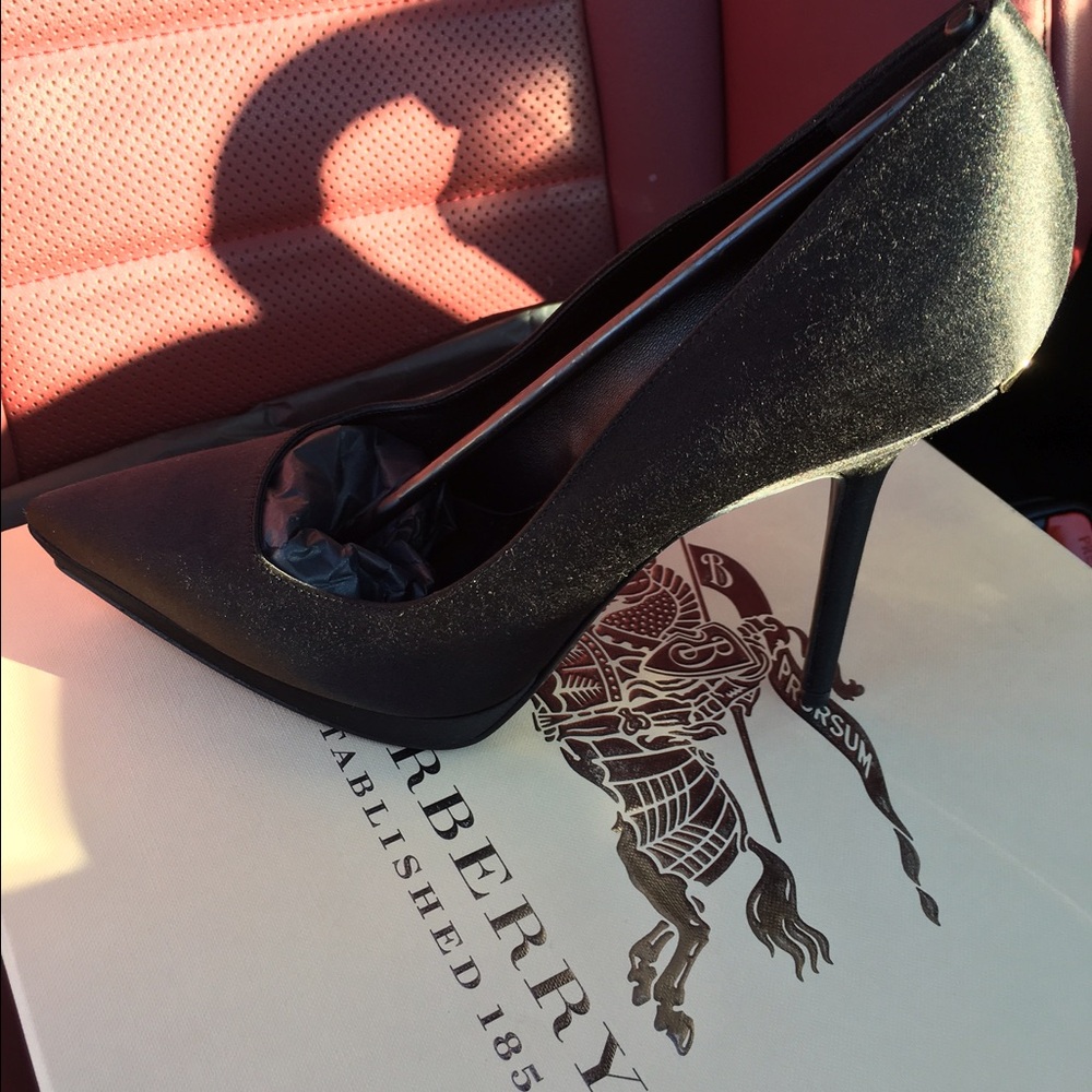 COPY - Burberry heels